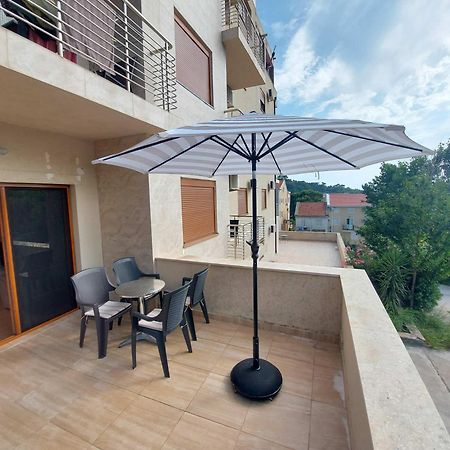 Welcome Apartments Petrovac Luaran gambar