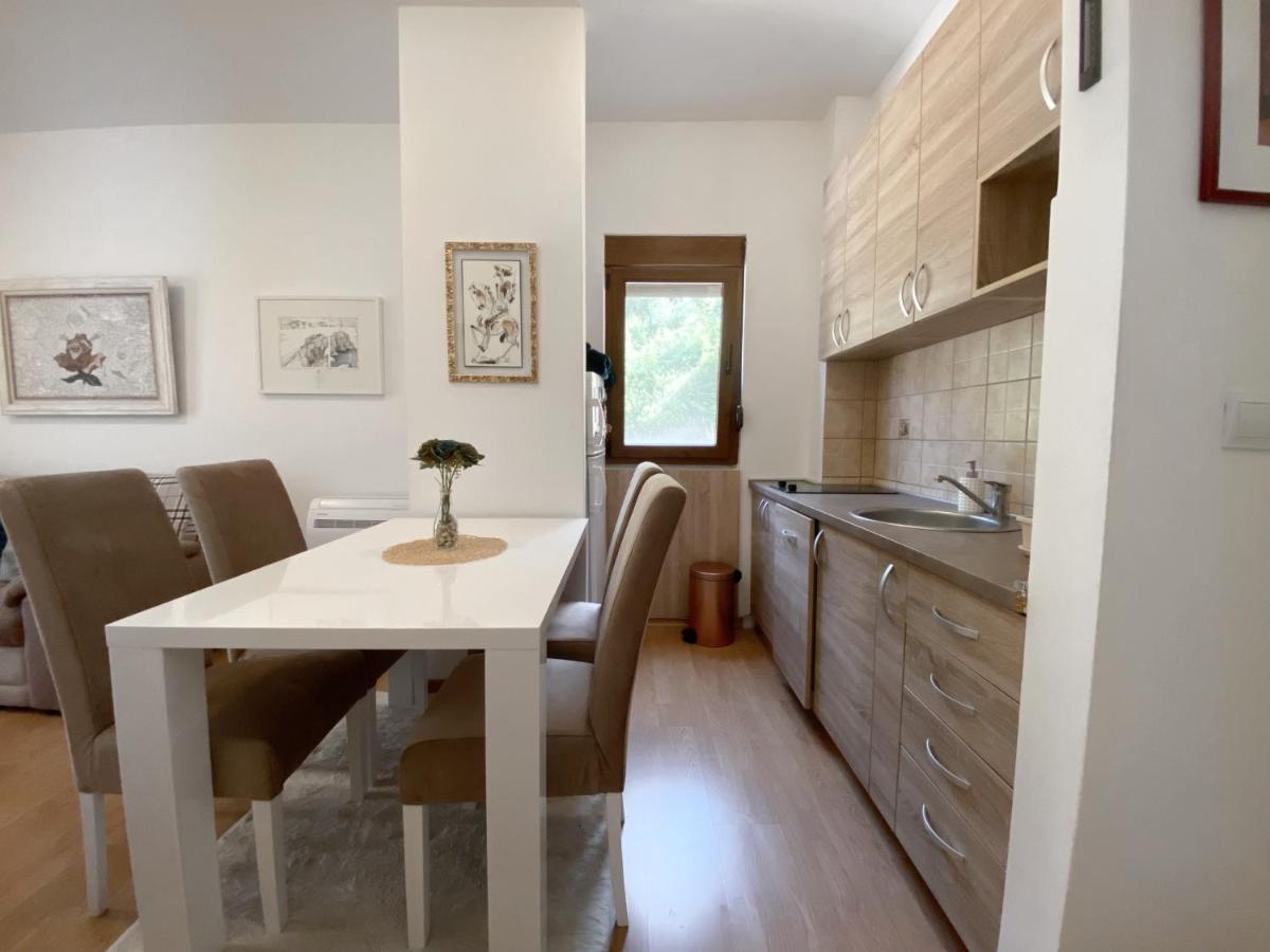 Welcome Apartments Petrovac Luaran gambar
