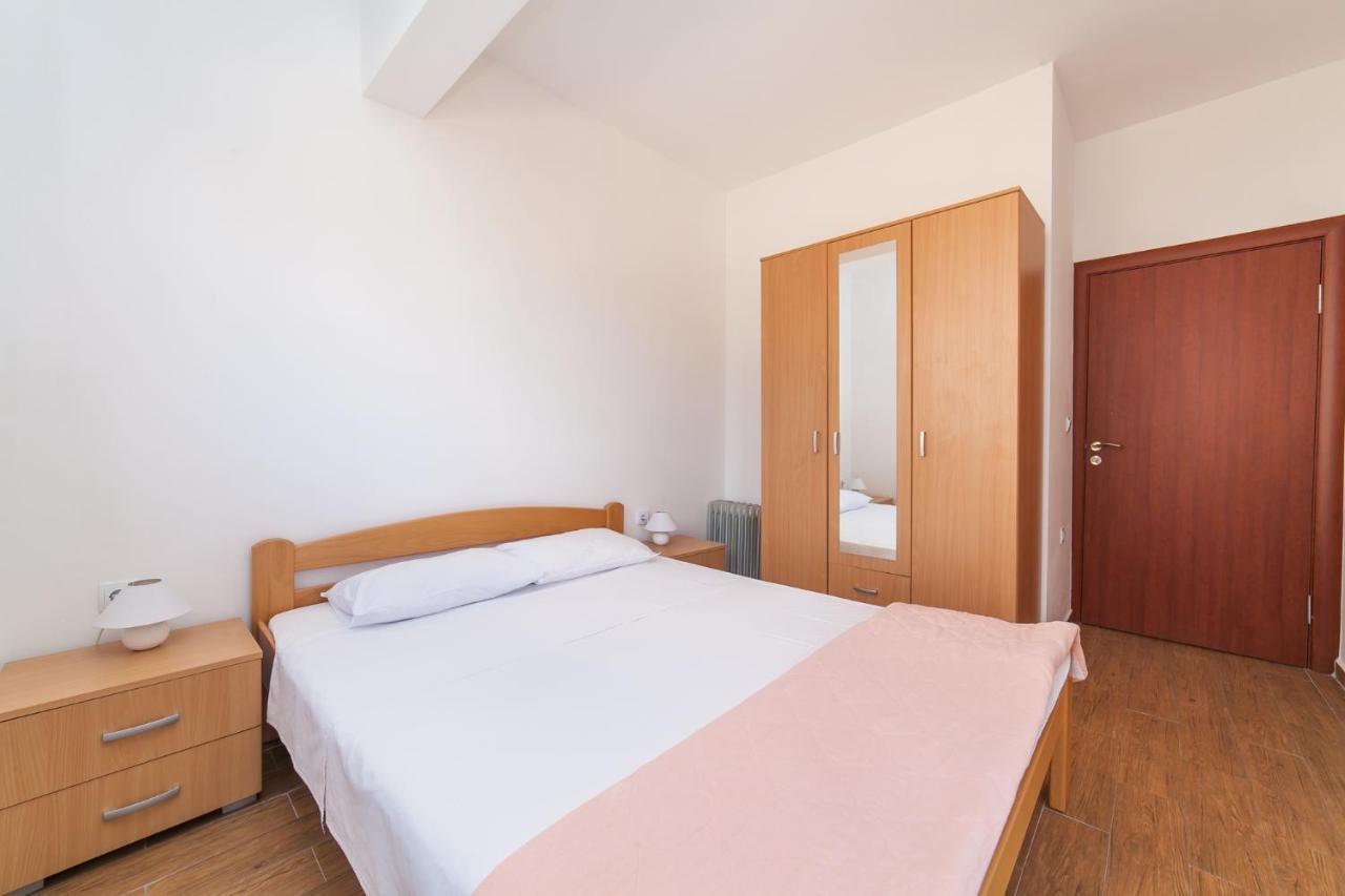 Welcome Apartments Petrovac Luaran gambar